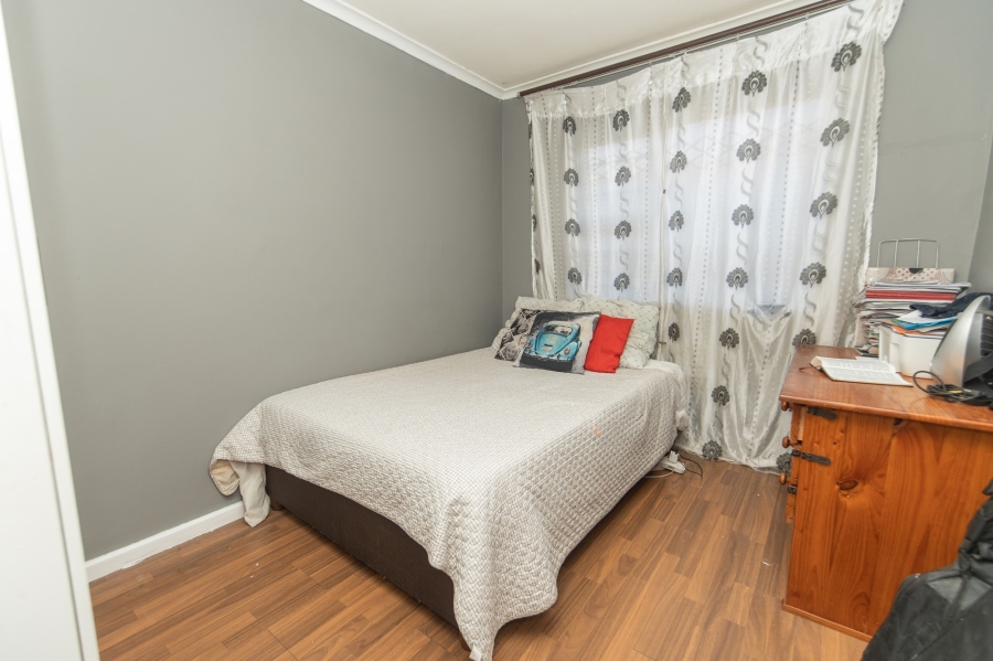 2 Bedroom Property for Sale in Parsonsvlei Eastern Cape